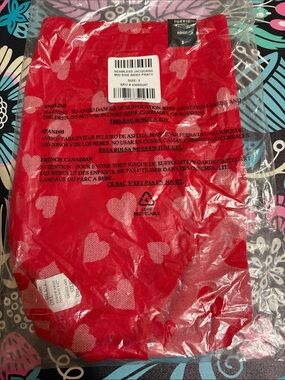 torrid Red White Heart Seamless Jacquard Mid Rise Brief Panty
